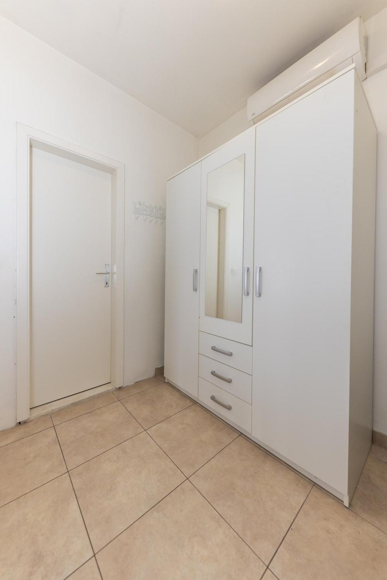 House Niko M With 6 Apartments Split Extérieur photo